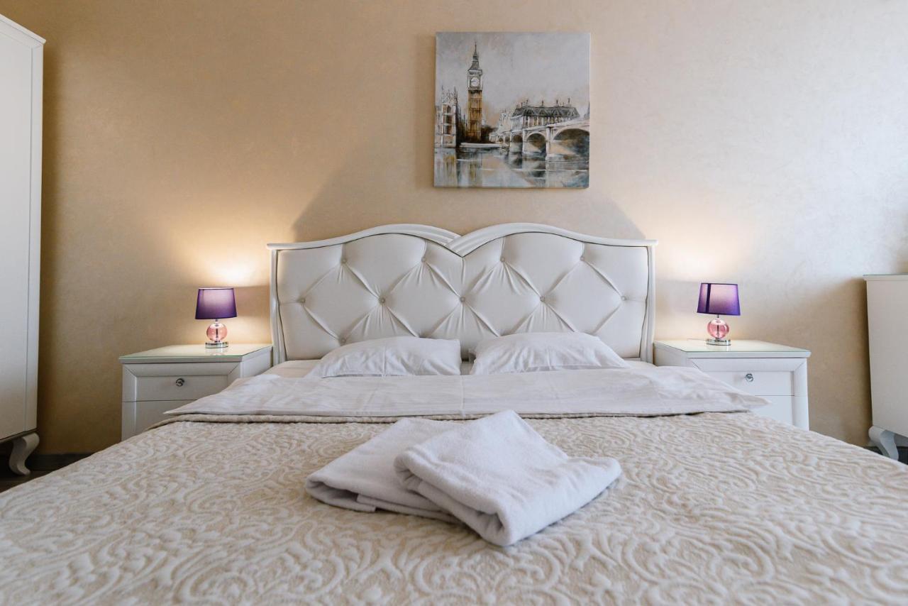 Appartement Luxury For Business & Pleasure Royal 2 à Kiev Extérieur photo