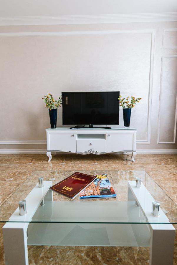 Appartement Luxury For Business & Pleasure Royal 2 à Kiev Extérieur photo