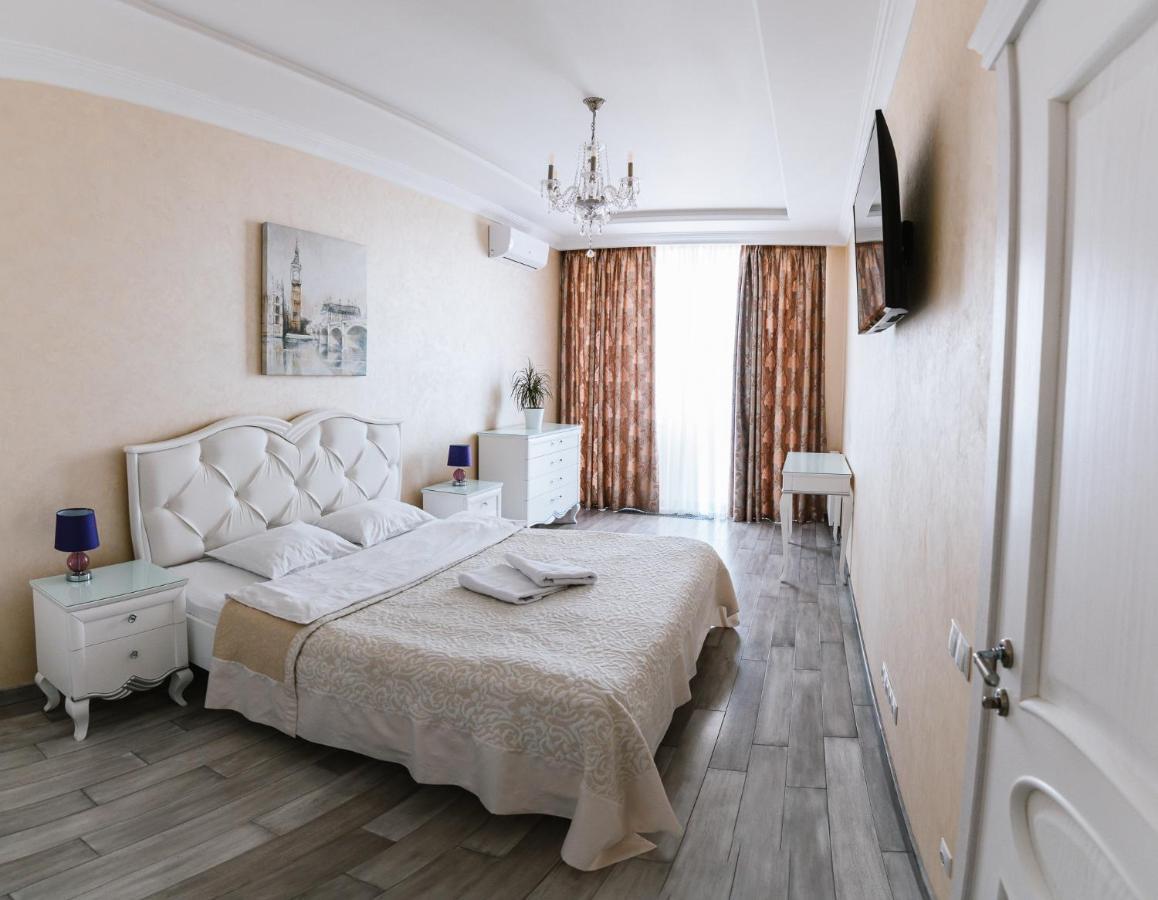 Appartement Luxury For Business & Pleasure Royal 2 à Kiev Extérieur photo