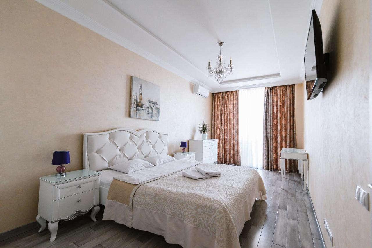 Appartement Luxury For Business & Pleasure Royal 2 à Kiev Extérieur photo