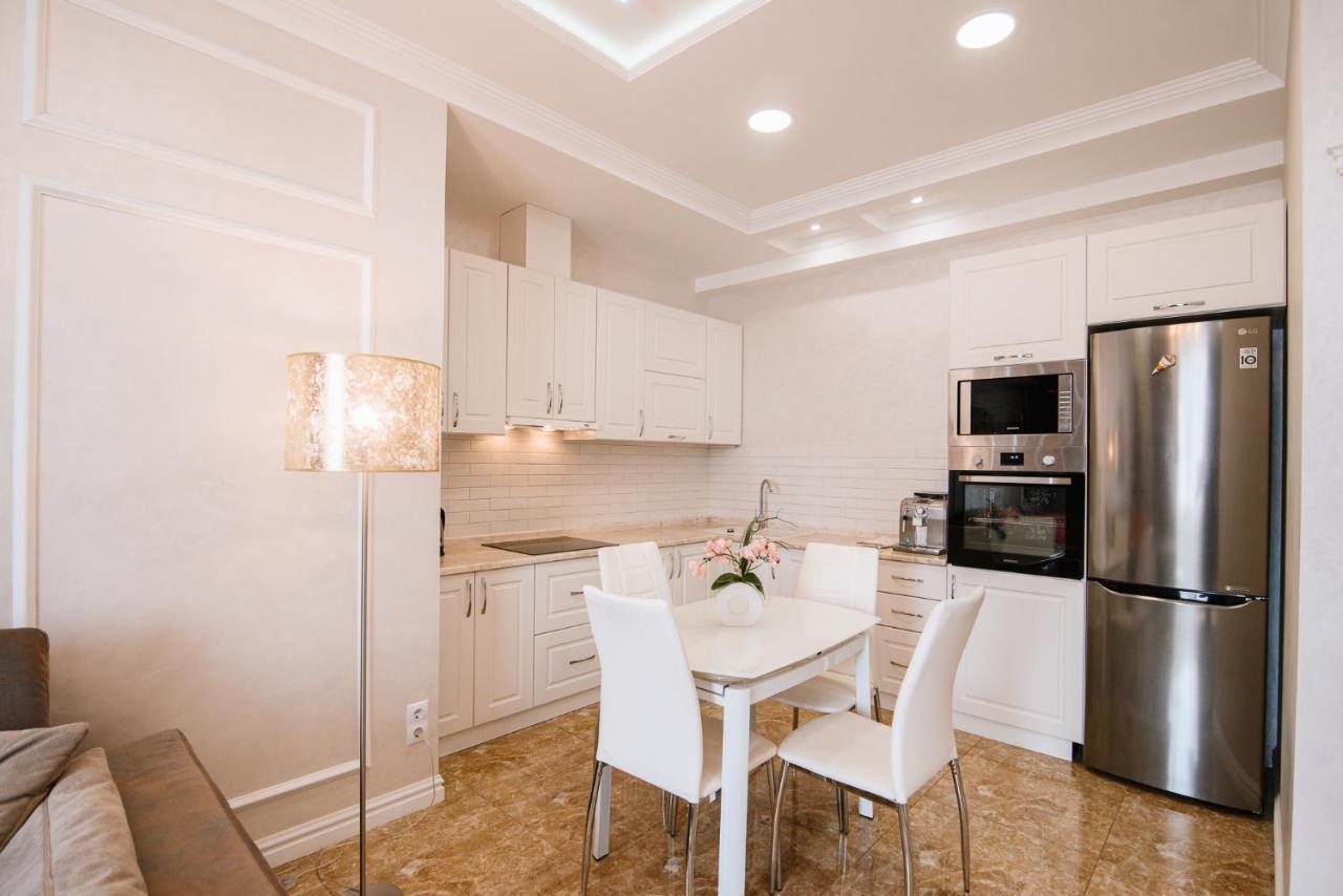 Appartement Luxury For Business & Pleasure Royal 2 à Kiev Extérieur photo